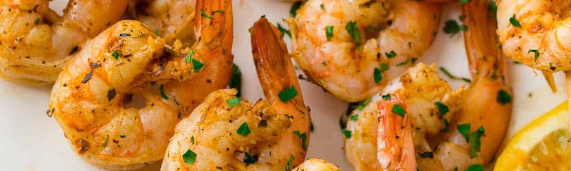 Lemon and Garlic Grilled Shrimp Skewers